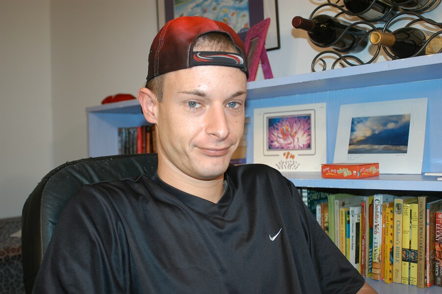 Super Twink picture sample number 2