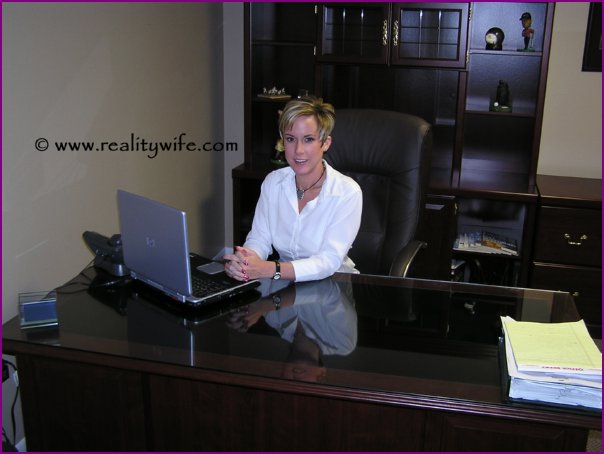 Reality Wife picture sample number 1