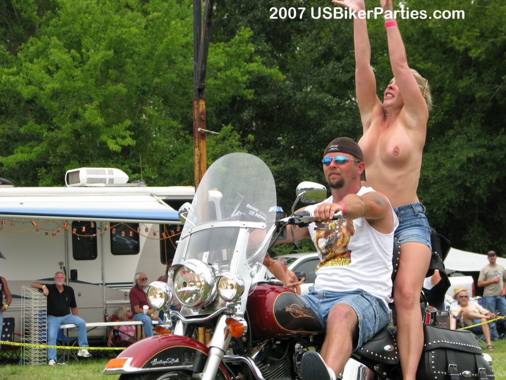 US Biker Parties picture sample number 5